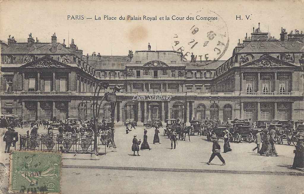 HV - La Place du Palais Royal et la Cour des Comptes