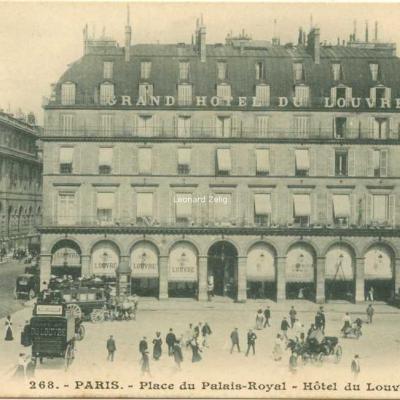Inconnu 268 - PARIS - Place du Palais-Royal - Hôtel du Louvre