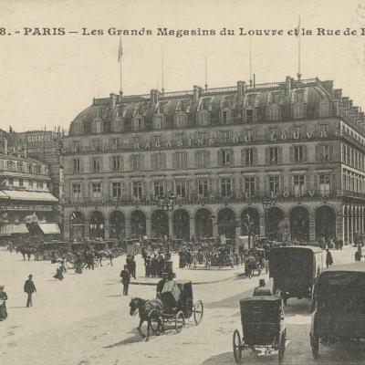 Inconnu 838 - PARIS - Les Grands Magasins du Louvre et le Rue de Rivoli