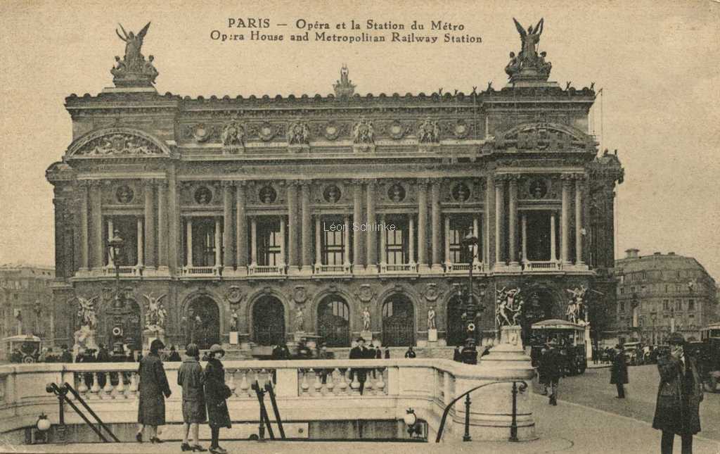 Inconnu - Opéra et la Station du Métro