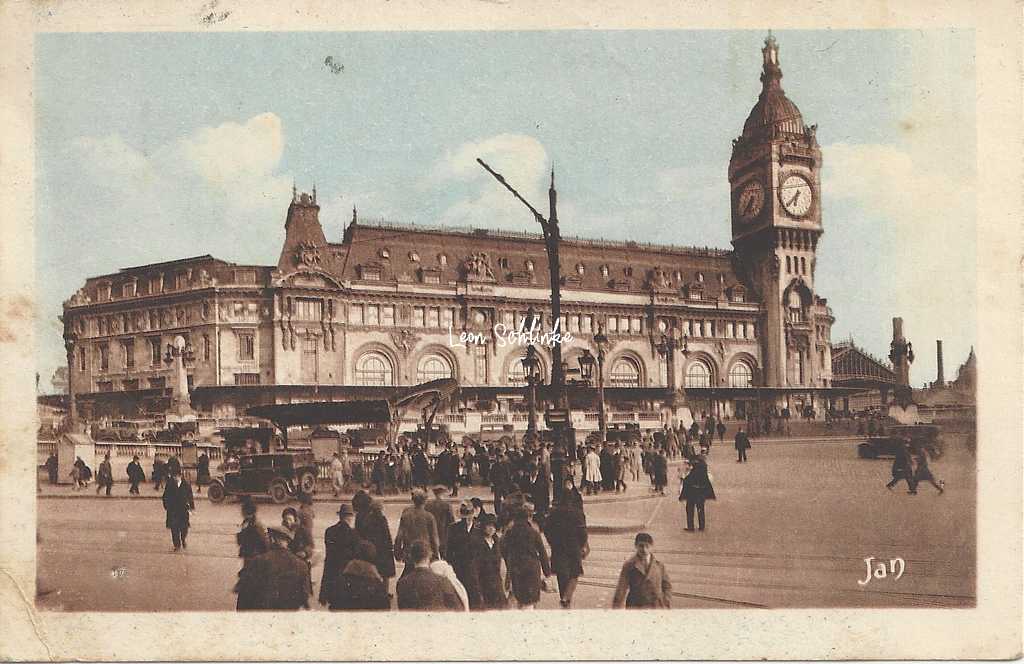 Jan 60 - La Gare de Lyon
