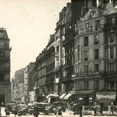 Jan - PARIS XI° - Rue Richard-Lenoir à la Place Voltaire