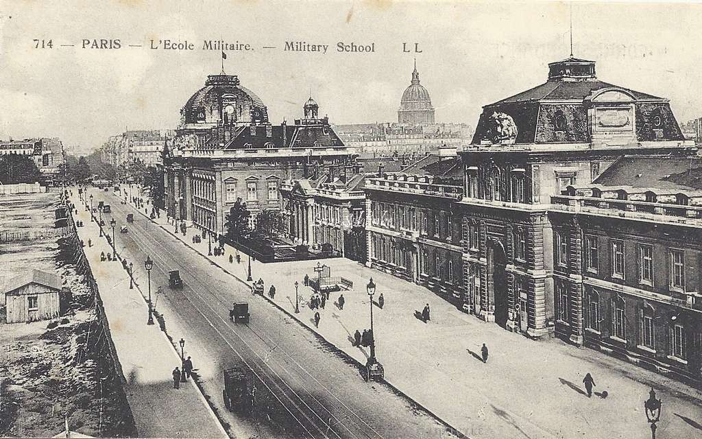 LL 714 - L'Ecole Militaire