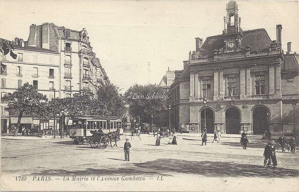LL 1729 - La Mairie et l'Avenue Gambetta