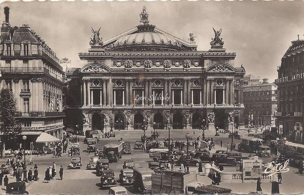 ESTEL 241 - La Place de l'Opéra