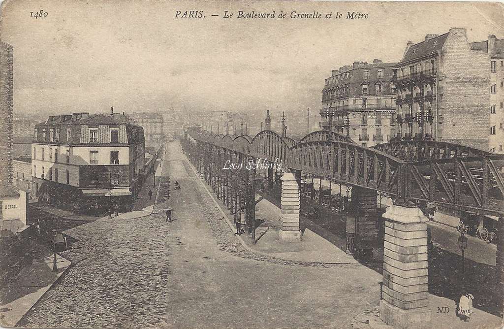 ND 1480 - Le Boulevard de Grenelle et le Metro