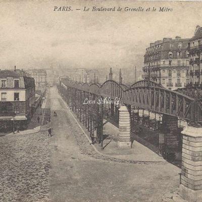 ND 1480 - Le Boulevard de Grenelle et le Metro