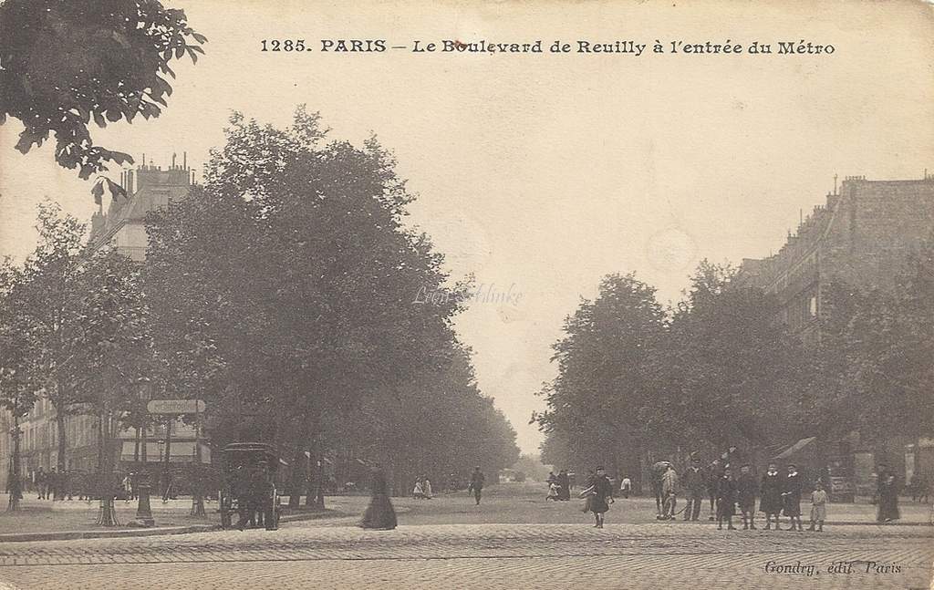 Gondry 1285 - Le Boulevard de Reuilly à l'entrée du Métro