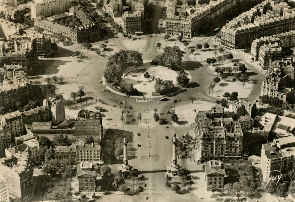 Leconte 7564 - Place de la Nation, colonne du Trône