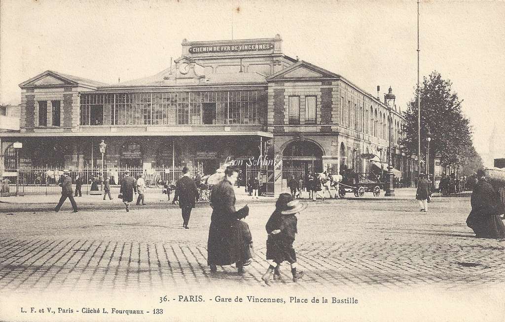 LF et V 36 - Gare de Vincennes, Place de la Bastille