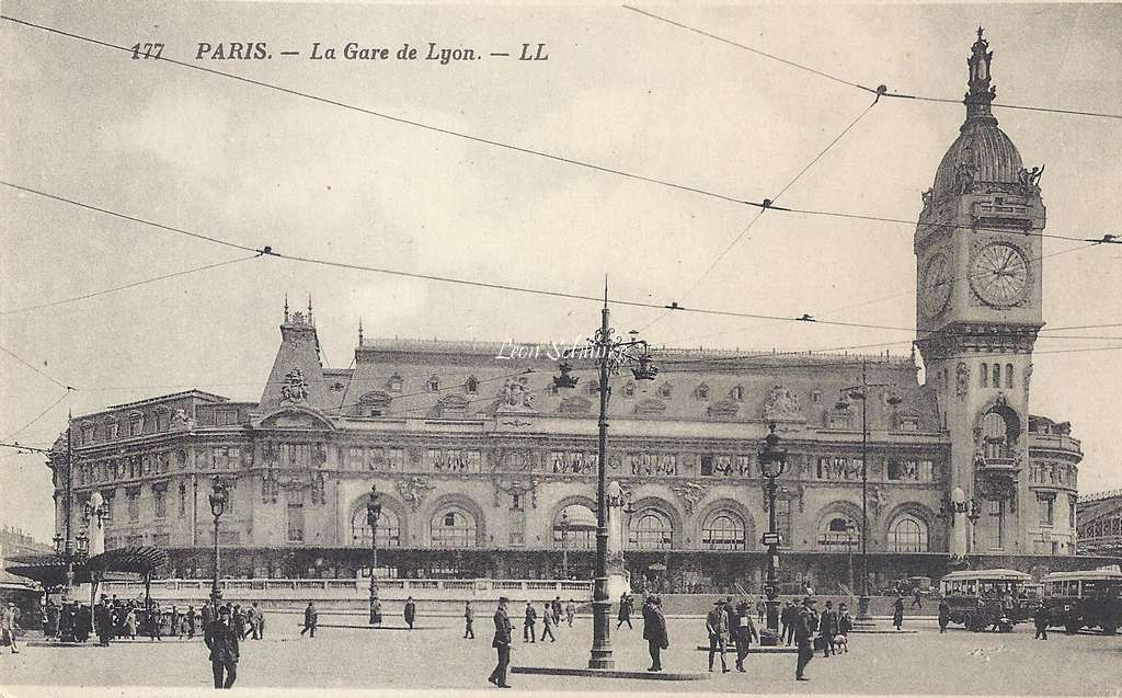 LL 177 - La  Gare de  Lyon