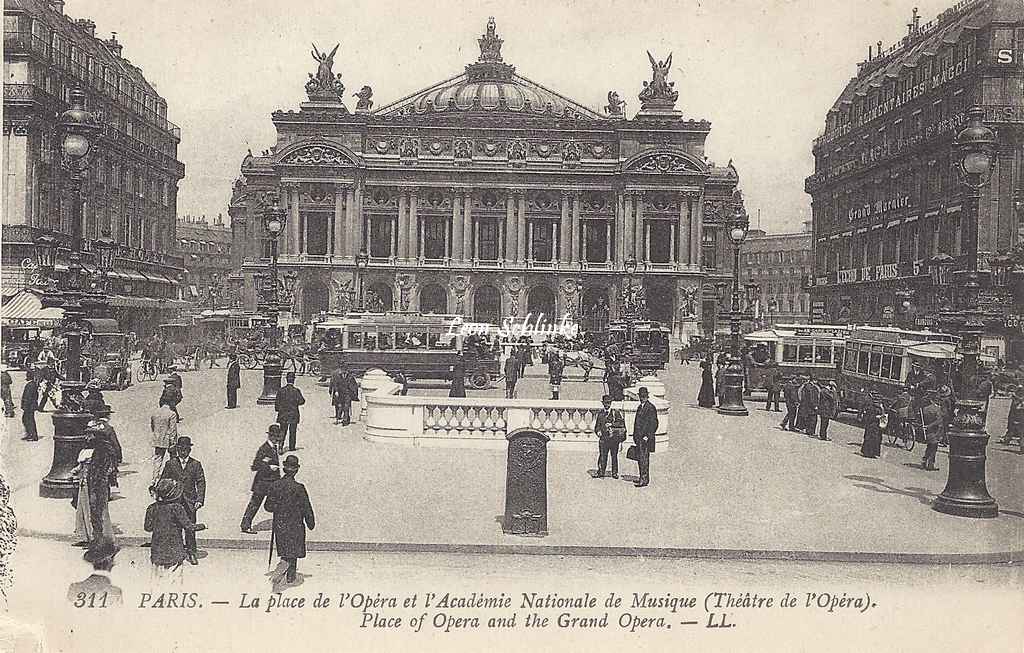 LL 311 (vue 3) - La place de l'Opéra et l'Académie de Musique