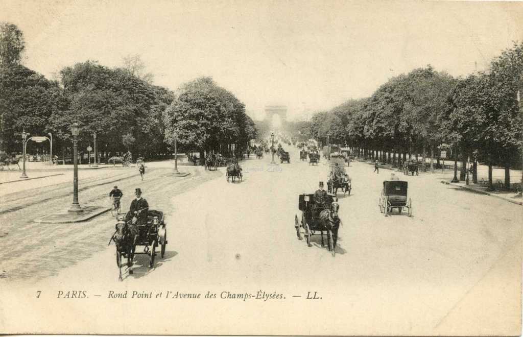 LL 7 - Rond Point et l'Avenue des Champs-Elysées