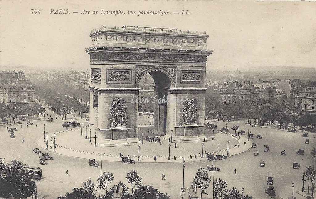 LL 704 - Arc de Triomphe, vue panoramique