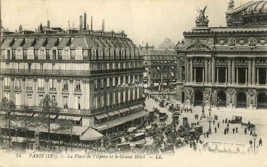 LL 74 (vue 3) - La Place de l'Opéra et le Grand Hôtel