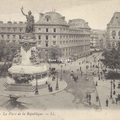 LL 785 - La Place de la République