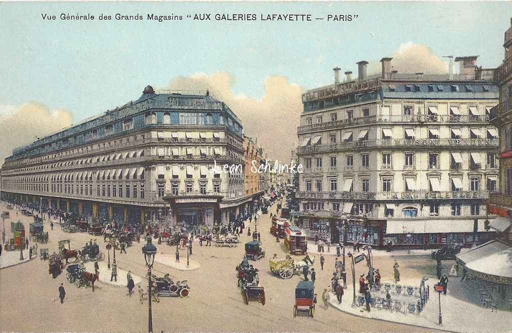 LL Paris - Vue générale ''Aux Galeries Lafayette''