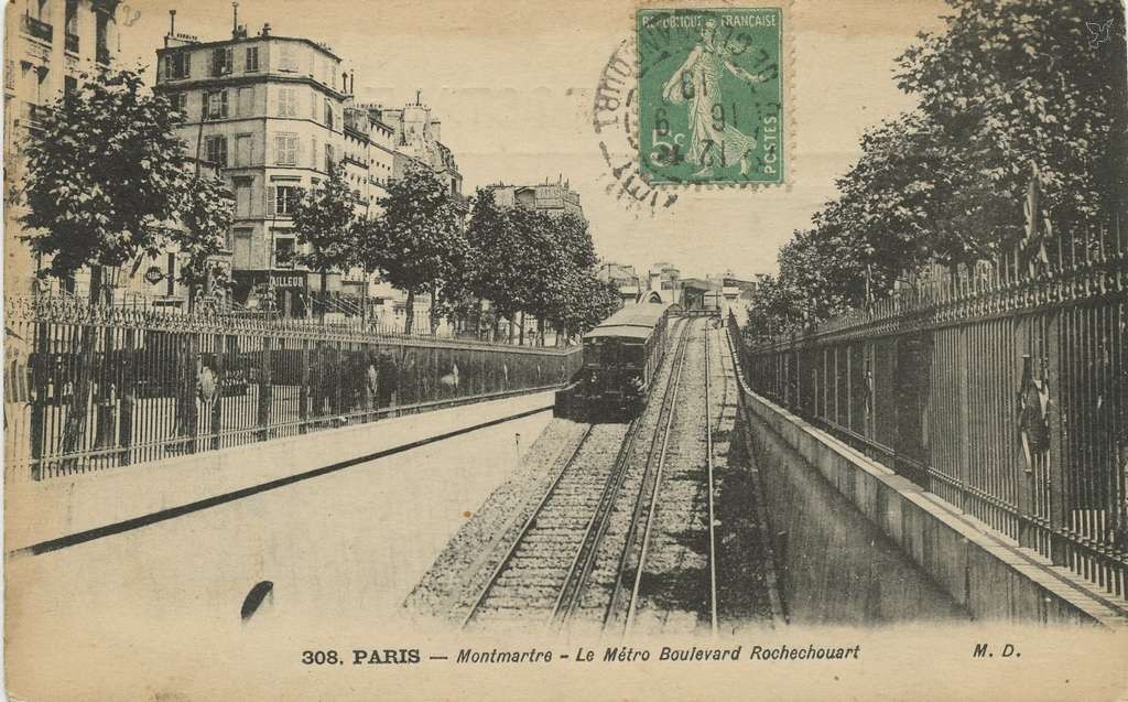 MD 308 - PARIS - Montmartre - Le Métro Boulevard de Rochechouart