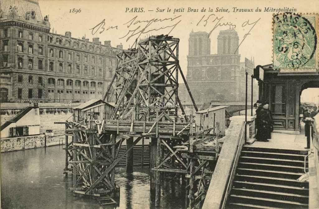 ND 1896 - Travaux sur le petit Bras de la Seine
