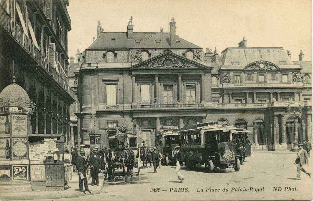 ND 3492 - La Place du Palais-Royal