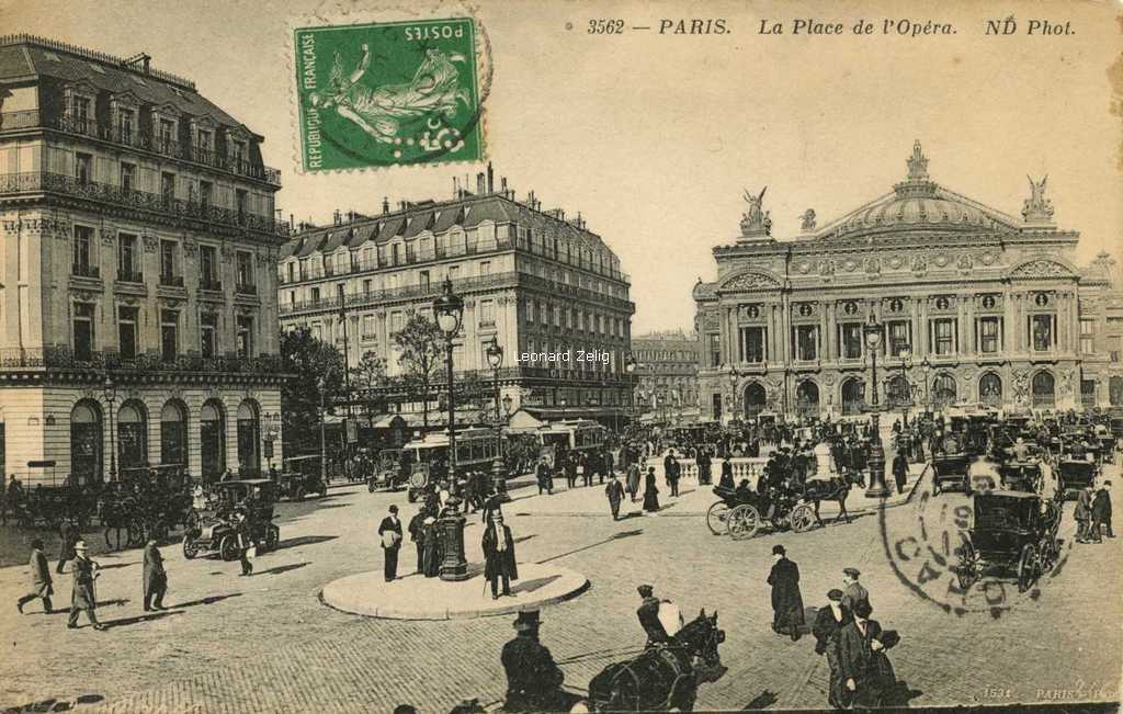 ND 3562 - PARIS - La Place de l'Opéra