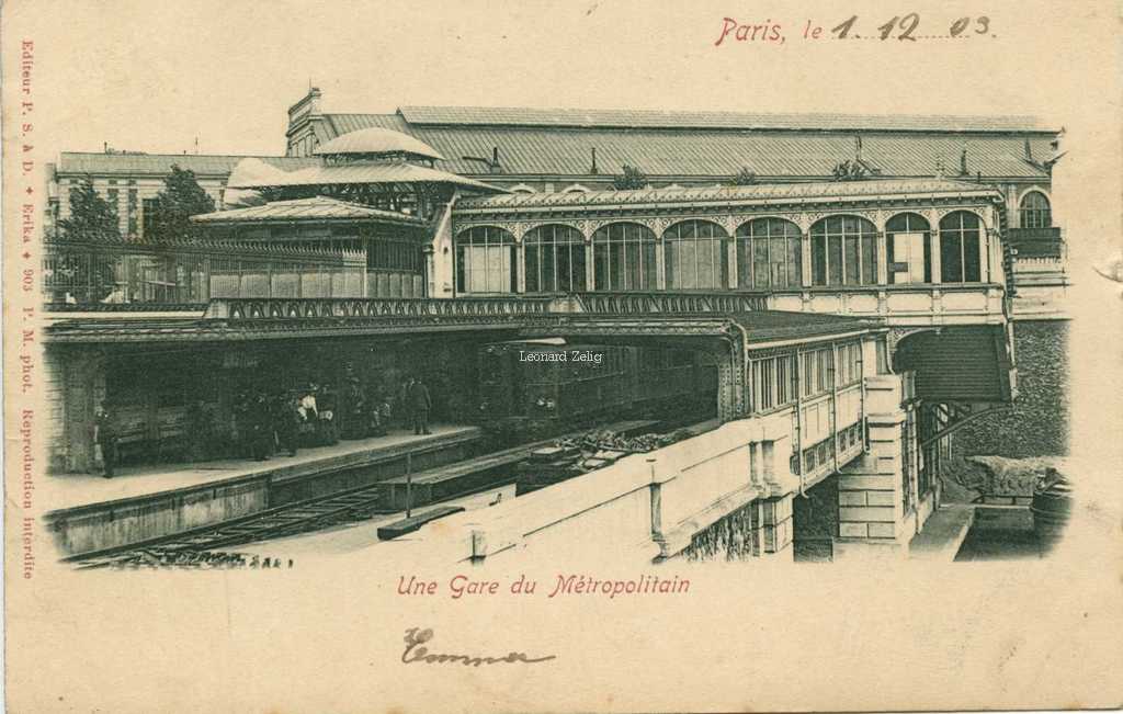 P.S. à D. - Erika 903 - Une Gare du Métropolitain