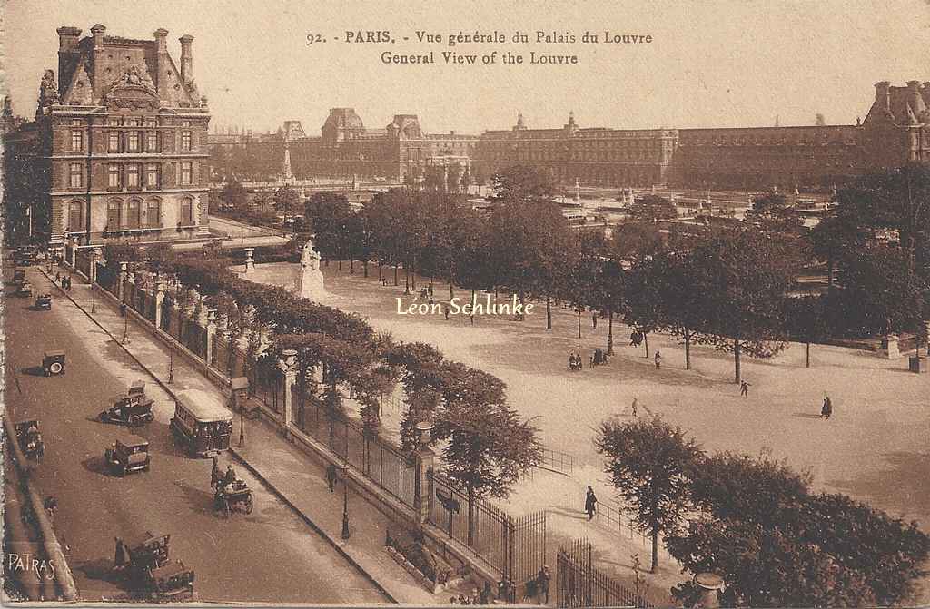 Patras 92 - Vue générale du Palais du Louvre