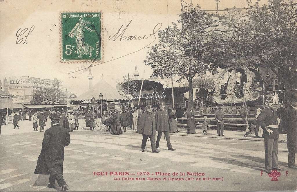 Tout Paris 1373 - Place de la Nation La Foire aux Pains d Epices