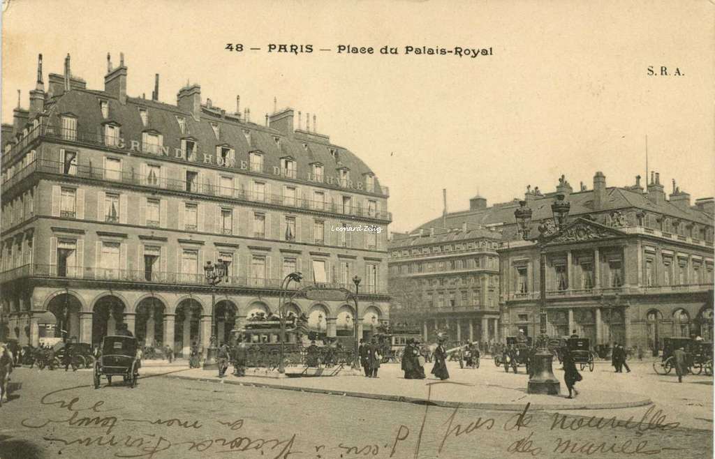 SRA 48 - PARIS - Place du Palais-Royal