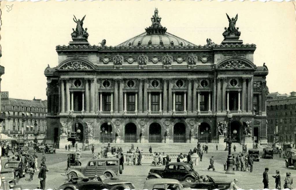 UAT 7 - PARIS - Théâtre de l'Opéra (1862-1875)