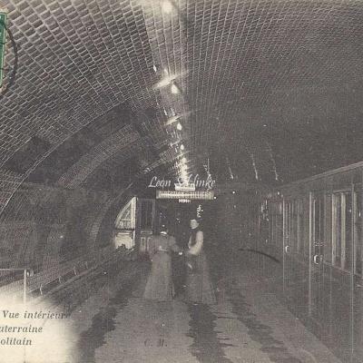 CM 453 - Vue intérieure d'une Gare Souterraine