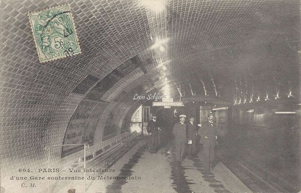 CM 694 - Vue intérieure d'une Gare Souterraine