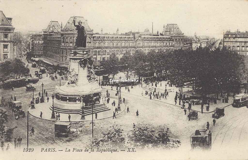 XX 1929 - La Place de la République