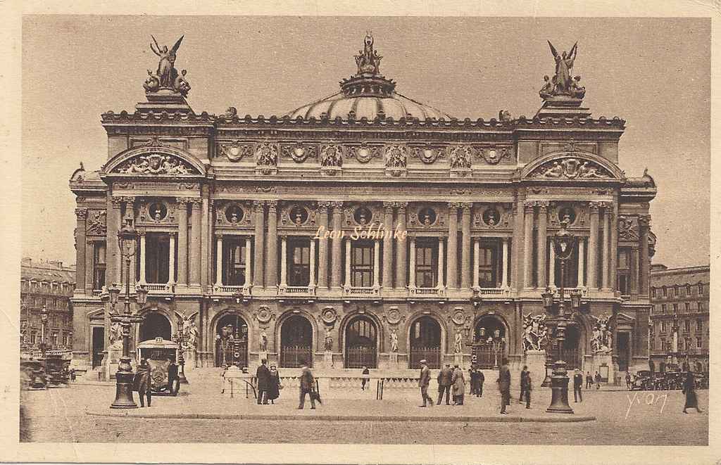 YVON 21 - L'Opéra (Paris en flanant)